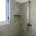3rd Floor Mali I Robit Golem (Tirana)