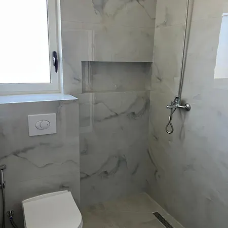 3rd Floor Mali I Robit Apartament *