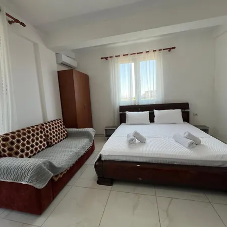 Apartament 3rd Floor Mali I Robit Golem (Tirana)