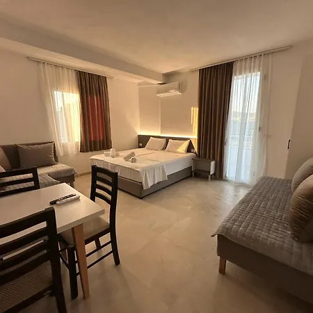 3rd & 4th Floor Mali I Robit * Golem (Tirana)