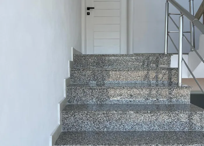 3rd Floor Mali I Robit * 格勒姆